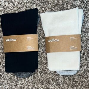 NWT! Wellow Premium Compression Socks in Black & Cream Sz LARGE WIDE CALF